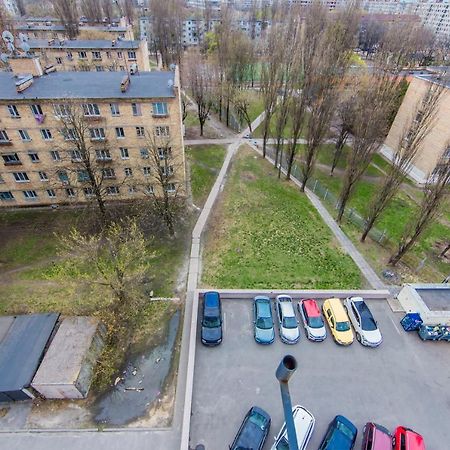 Просторная Однокомнатная Квартира Возле Скоростного Трамвая Kiev Exterior foto