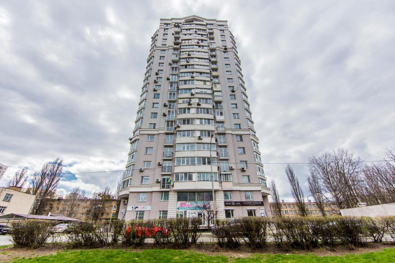 Просторная Однокомнатная Квартира Возле Скоростного Трамвая Kiev Exterior foto
